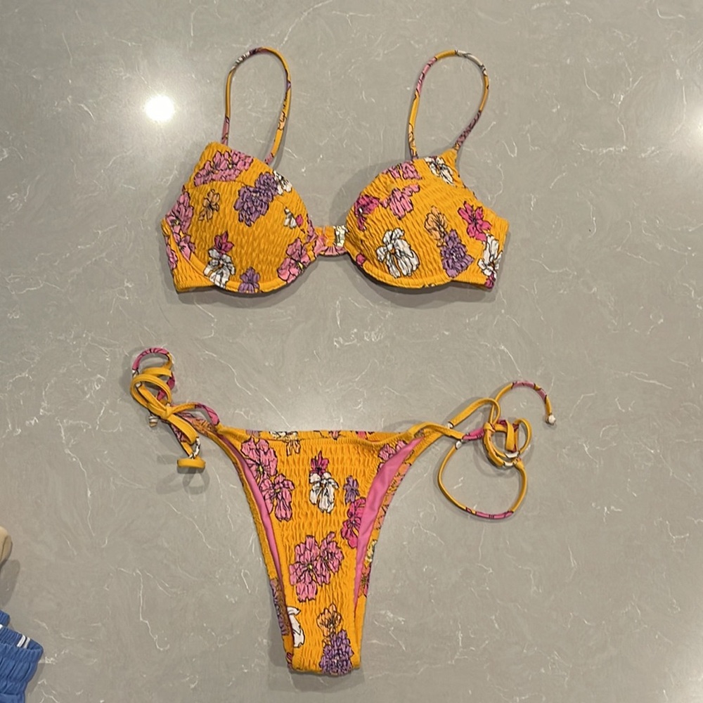 White Fox Tahiti bikini set
